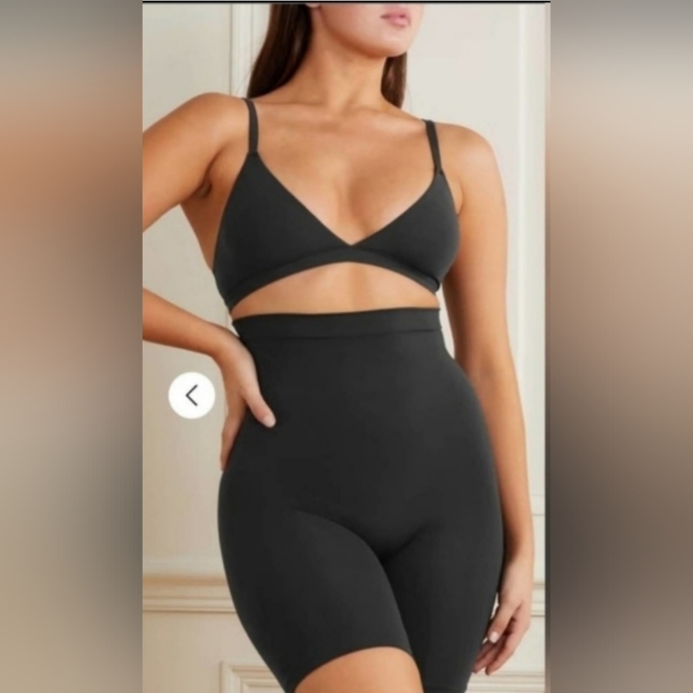 SKIMS Black High-Waist Sculpting Shorts